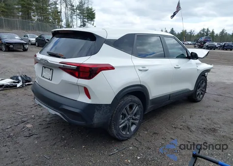 2023 Kia Seltos Lx z USA, uszkodzony, nr VIN KNDEPCAAXP7387135